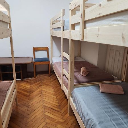 سبليت Hostel Queen Centar المظهر الخارجي الصورة